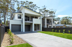 Hakuna Matata - Pet Friendly - Waterfront, Culburra Beach